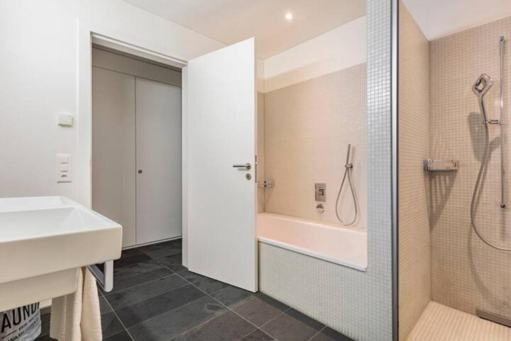 Luxus Wohnung Mit Garten Zúrich Exterior foto
